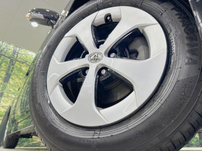 2012 Toyota Prius DAA-ZVW30 (UW-69f80e25c5979)[23]