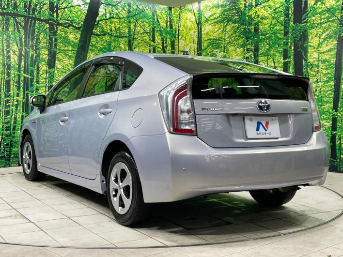 2012 Toyota Prius DAA-ZVW30 (UW-69f80e265e309)[24]