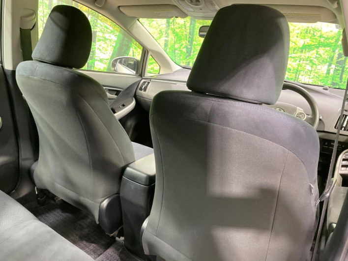 2012 Toyota Prius DAA-ZVW30 (UW-69f80e265e309)[18]