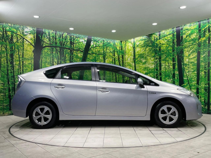2012 Toyota Prius DAA-ZVW30 (UW-69f80e265e309)[8]