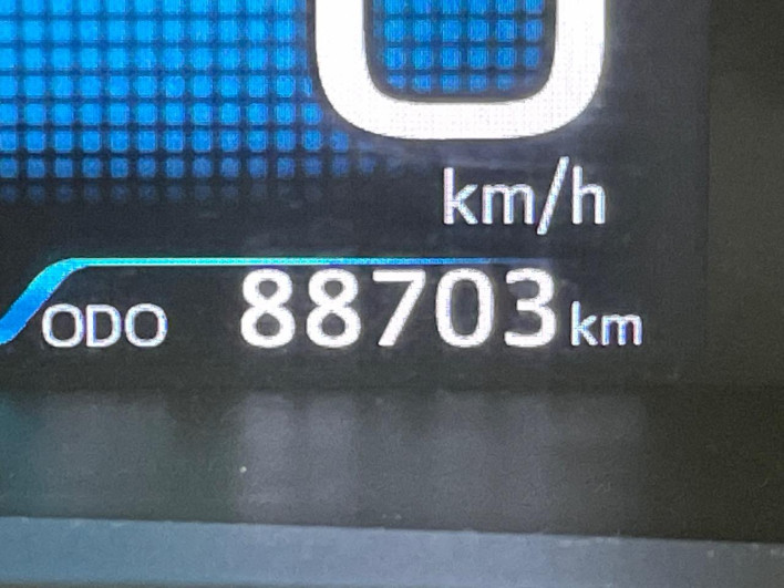2016 Toyota Prius DAA-ZVW51 (UW-69f80e2a4b03e)[2]