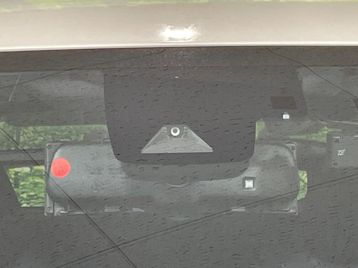 2016 Toyota Prius DAA-ZVW51 (UW-69f80e2a4b03e)[10]