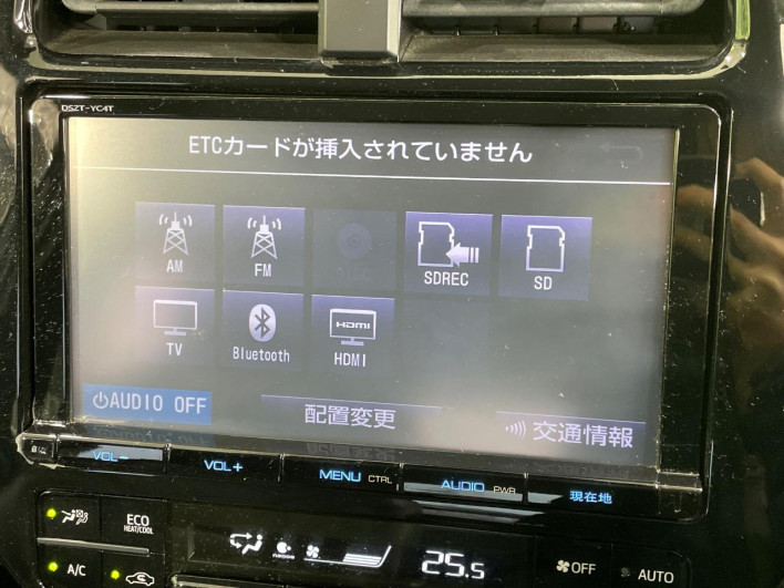 2016 Toyota Prius DAA-ZVW51 (UW-69f80e2a4b03e)[7]