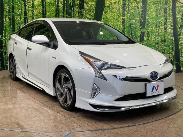 2016 Toyota Prius DAA-ZVW51 (UW-69f80e2a4b03e)[20]