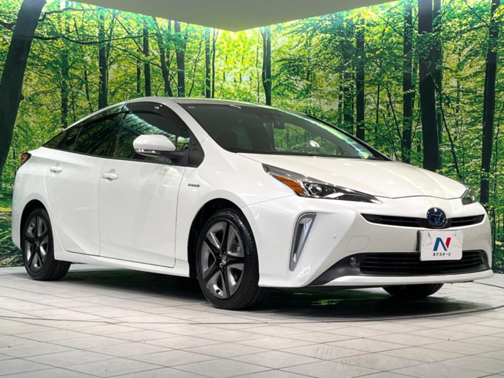 2020 Toyota Prius DAA-ZVW51 (UW-69f80e2ae0aab)[12]