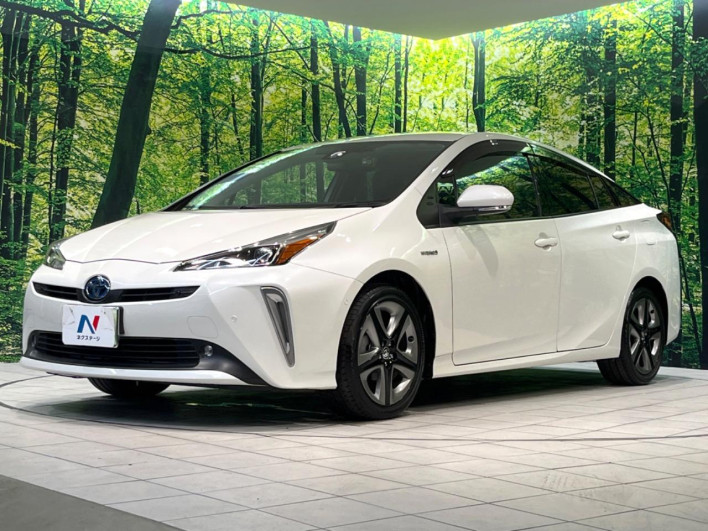 2020 Toyota Prius DAA-ZVW51 (UW-69f80e2ae0aab)[10]