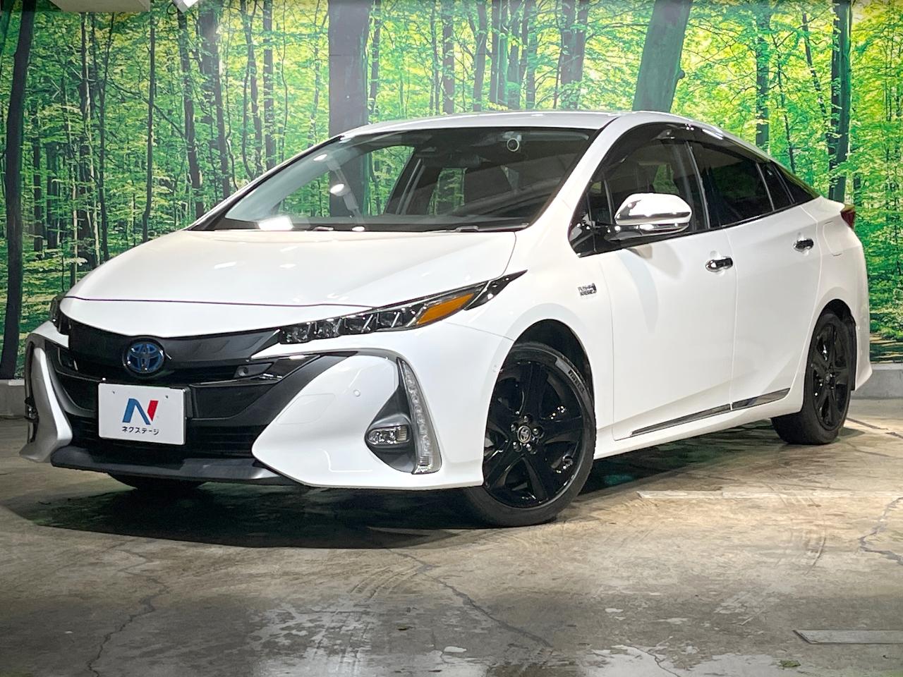 2017 Toyota Prius PHV DLA-ZVW52