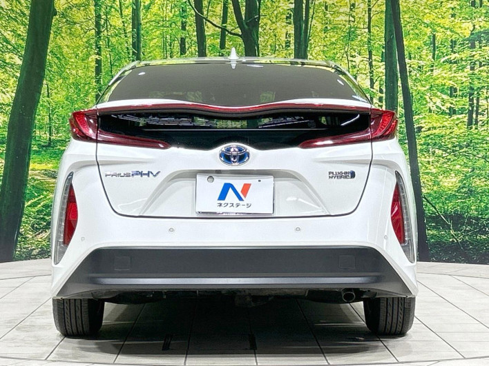 2018 Toyota Prius PHV DLA-ZVW52 (UW-69f80e2d2623b)[8]