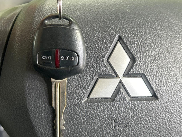 2012 Mitsubishi Mirage DBA-A05A (UW-69f95dcd05ff0)[26]