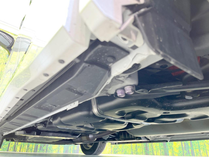 2024 Toyota Alphard Hybrid 6AA-AAHH40W (UW-69f95dd5c65b7)[26]