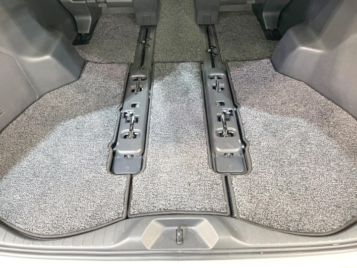 2024 Toyota Alphard Hybrid 6AA-AAHH40W (UW-69f95dd5c65b7)[29]
