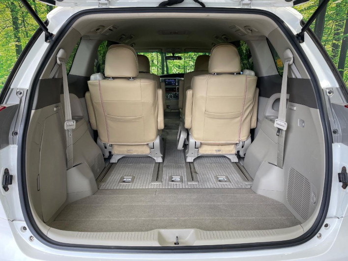 2011 Toyota Estima DBA-ACR50W (UW-69f95dd76a3d6)[15]