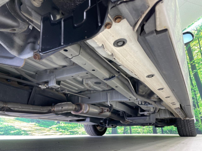 2011 Toyota Estima DBA-ACR50W (UW-69f95dd76a3d6)[12]