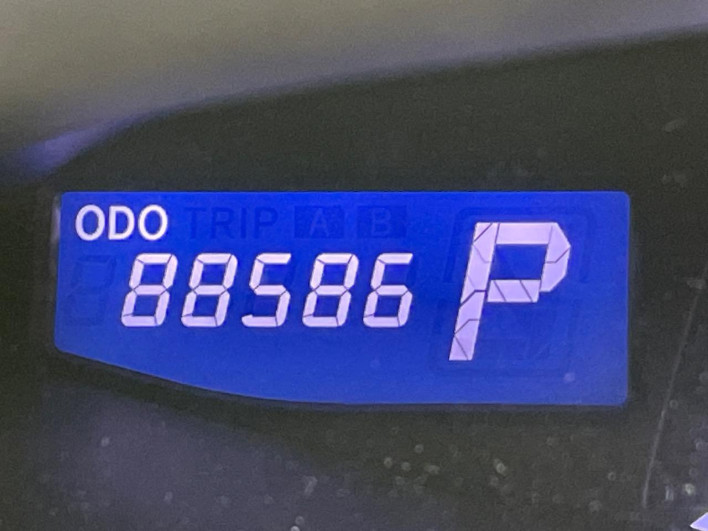 2011 Toyota Estima DBA-ACR50W (UW-69f95dd76a3d6)[2]