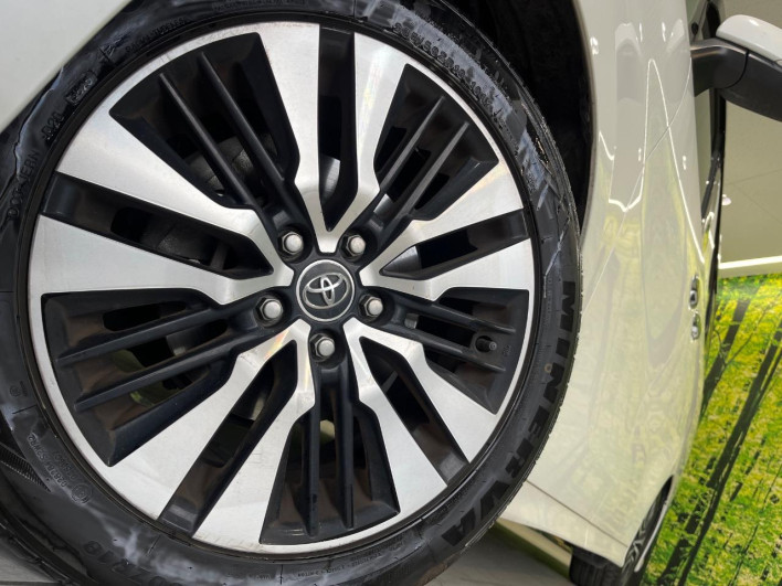 2018 Toyota Alphard DBA-AGH30W (UW-69f95dda69f13)[19]