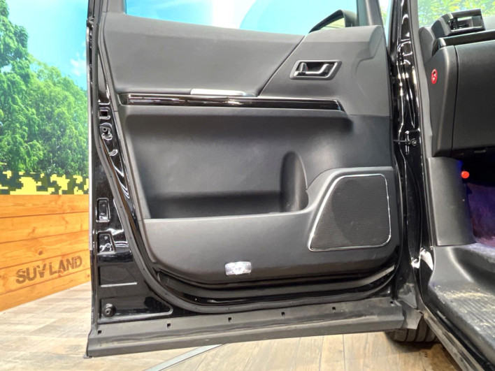 2014 Toyota Vellfire DBA-ANH20W (UW-69f95de464cd3)[15]