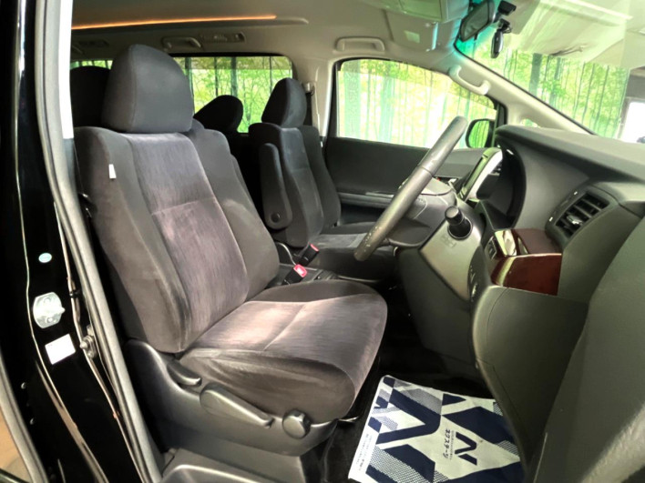 2014 Toyota Vellfire DBA-ANH20W (UW-69f95de490ab4)[19]