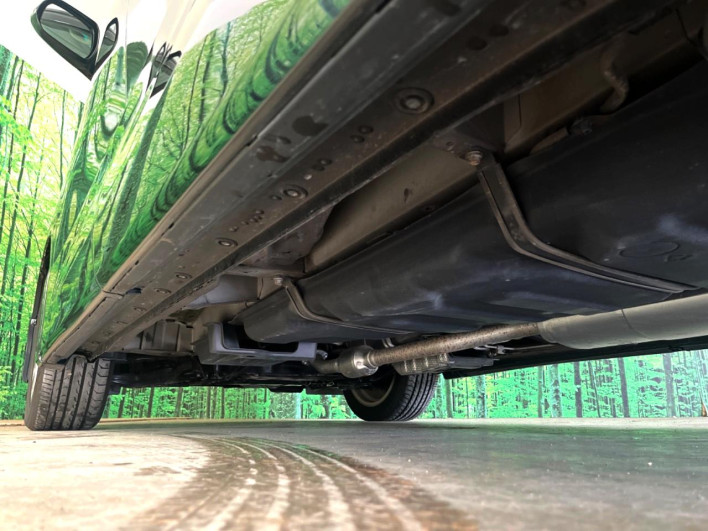 2014 Toyota Vellfire DBA-ANH20W (UW-69f95de490ab4)[26]