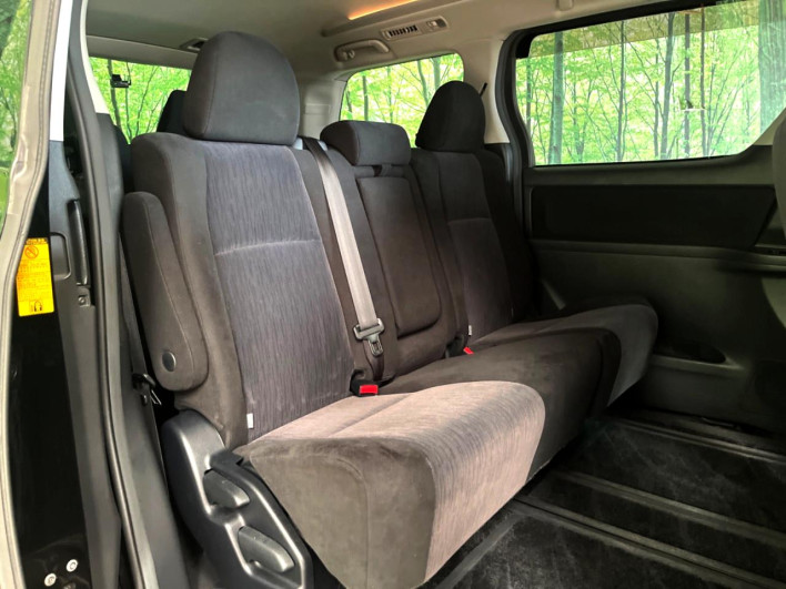 2014 Toyota Vellfire DBA-ANH20W (UW-69f95de490ab4)[21]