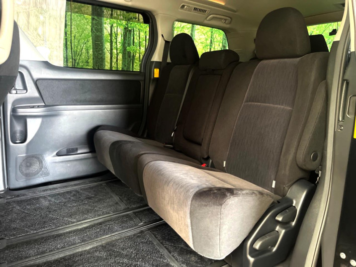 2014 Toyota Vellfire DBA-ANH20W (UW-69f95de490ab4)[7]