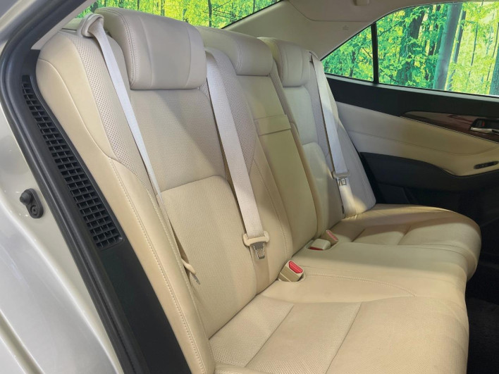 2015 Toyota Crown Hybrid DAA-AWS211 (UW-69f95de7a5947)[12]