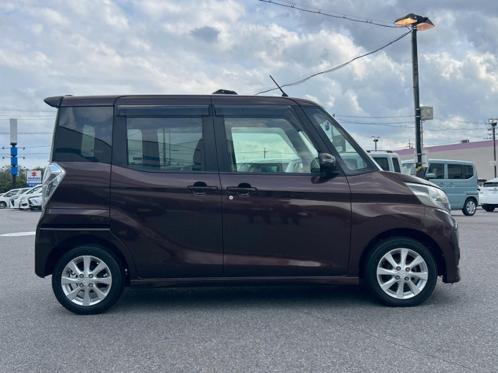 2014 Mitsubishi eK Space Custom DBA-B11A (UW-69f95defbda82)[9]
