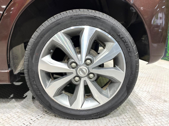 2014 Nissan DAYZ ROOX DBA-B21A (UW-69f95df0f02ae)[26]