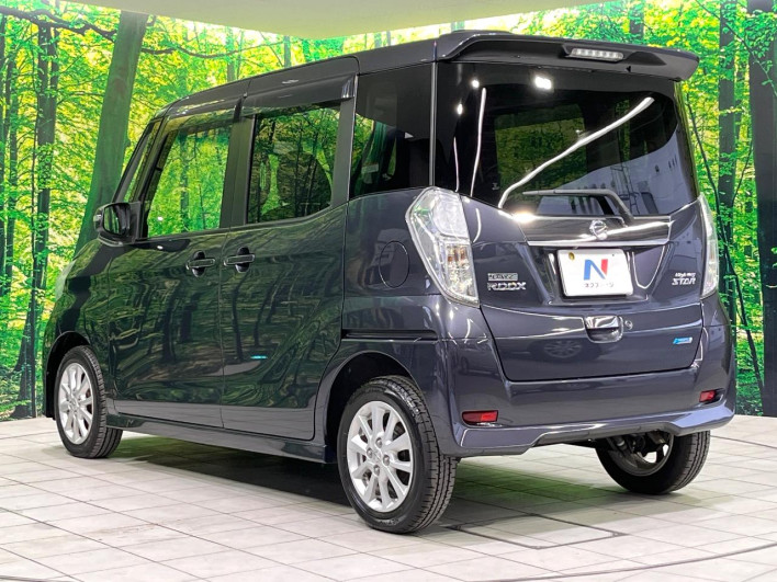 2015 Nissan DAYZ ROOX DBA-B21A (UW-69f95df155066)[9]