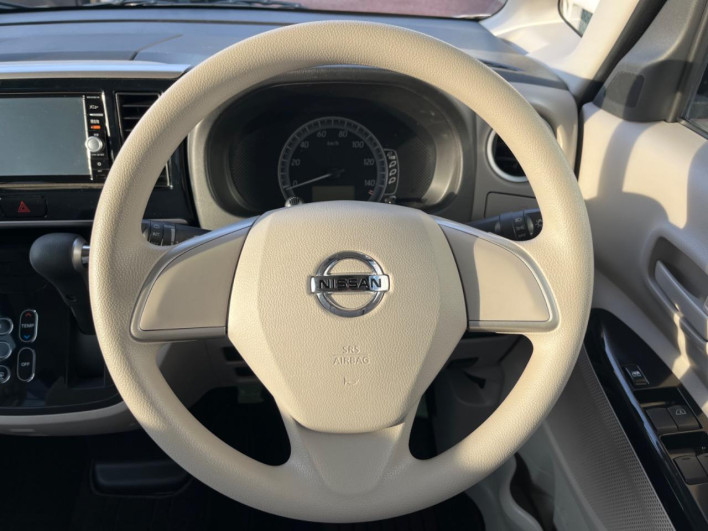 2015 Nissan DAYZ ROOX DBA-B21A (UW-69f95df19beb7)[28]