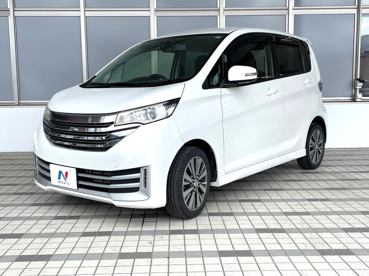 2013 Nissan Days DBA-B21W