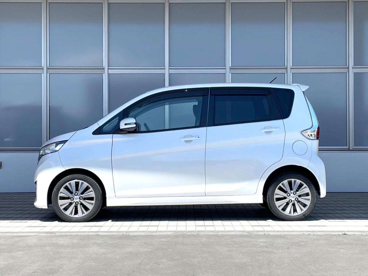 2013 Nissan Days DBA-B21W