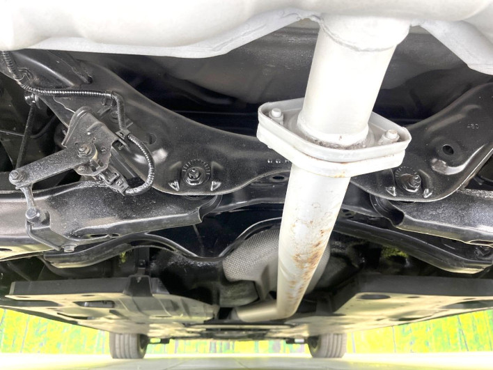 2014 Mazda Axela Sports LDA-BM2FS (UW-69f95e0175200)[26]
