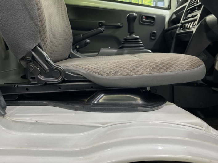 2014 Suzuki Carry Truck EBD-DA16T (UW-69f95e04804a2)[16]