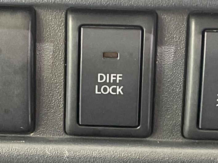 2014 Suzuki Carry Truck EBD-DA16T (UW-69f95e04804a2)[23]