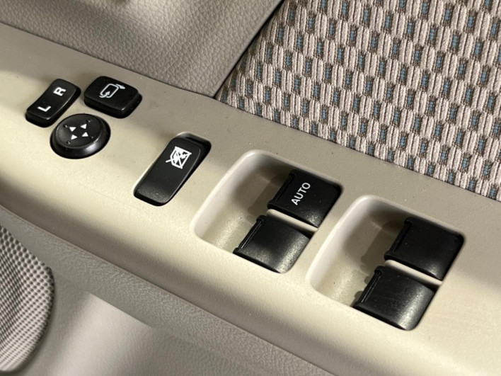 2020 Suzuki Every Wagon 3BA-DA17W (UW-69f95e0611975)[27]