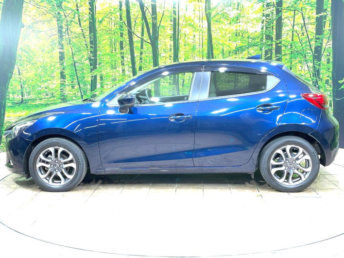 2017 Mazda Demio LDA-DJ5FS (UW-69f95e08cf36c)[10]