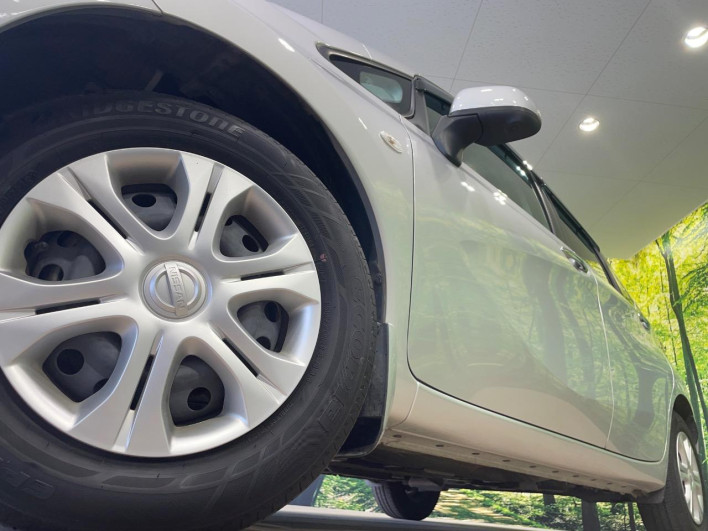 2013 Nissan Note DBA-E12 (UW-69f95e0c9af8f)[5]