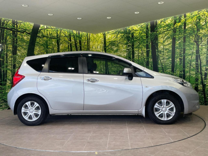 2013 Nissan Note DBA-E12 (UW-69f95e0c9af8f)[28]