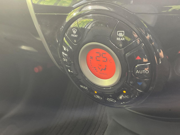 2013 Nissan Note DBA-E12 (UW-69f95e0c9af8f)[14]
