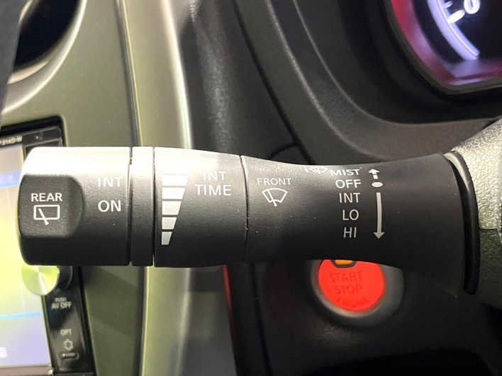 2015 Nissan Note DBA-E12 (UW-69f95e0e45272)[16]