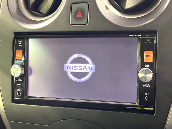 2015 Nissan Note DBA-E12 (UW-69f95e0e45272)[10]