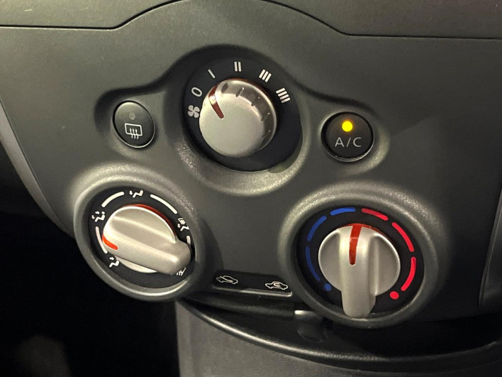 2015 Nissan Note DBA-E12 (UW-69f95e0e45272)[11]