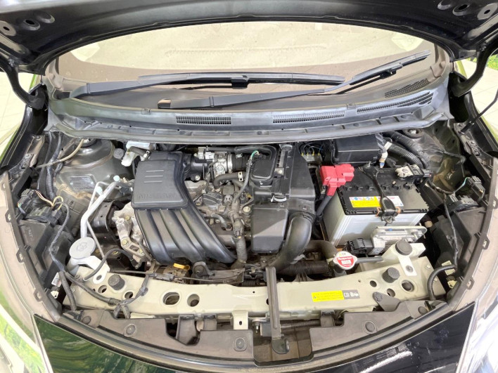 2017 Nissan Note DBA-E12 (UW-69f95e0f021e0)[4]