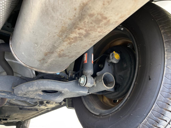 2018 Nissan Note DBA-E12 (UW-69f95e0f15674)[11]