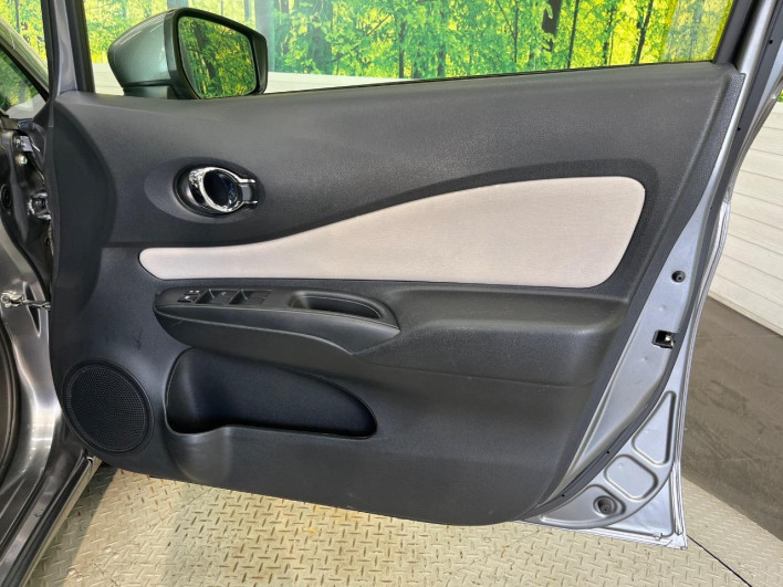 2018 Nissan Note DBA-E12 (UW-69f95e0f15674)[16]
