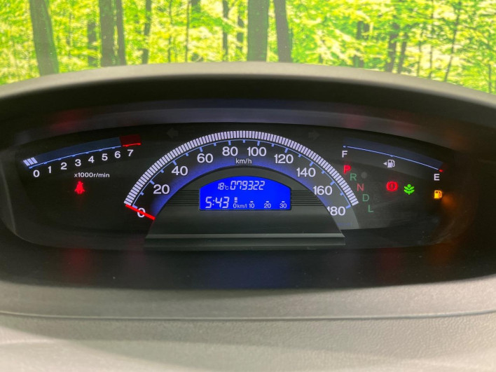 2013 Honda Freed DBA-GB3 (UW-69f95e175348f)[2]