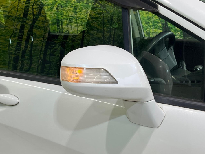 2013 Honda Freed DBA-GB3 (UW-69f95e175348f)[17]
