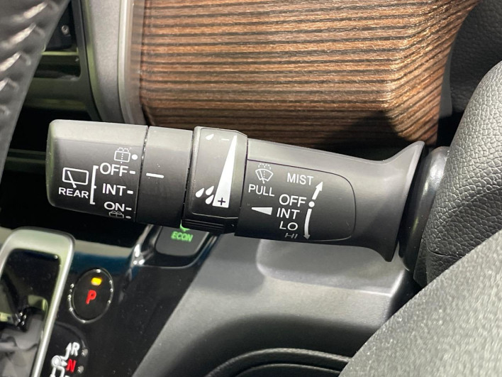 2020 Honda Freed hybrid 6AA-GB7 (UW-69f95e19914a6)[14]