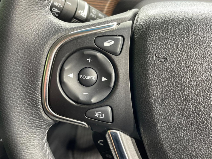 2020 Honda Freed hybrid 6AA-GB7 (UW-69f95e19914a6)[10]