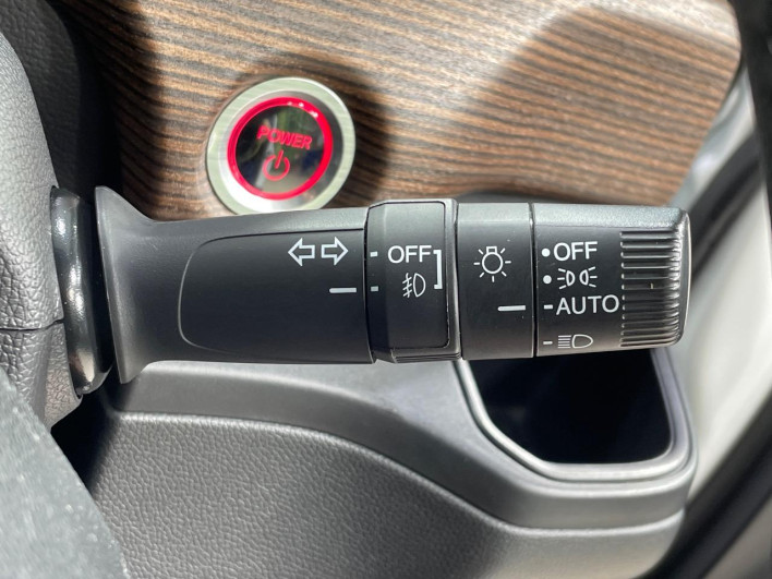 2020 Honda Freed hybrid 6AA-GB7 (UW-69f95e19914a6)[15]